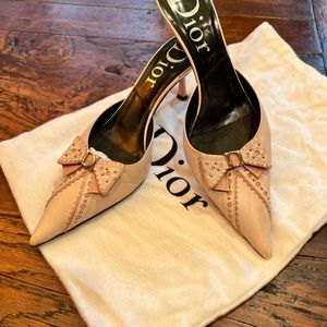 Dior mules vintage size 6, heel 2,5 inches, excellent condition, with dust bag.